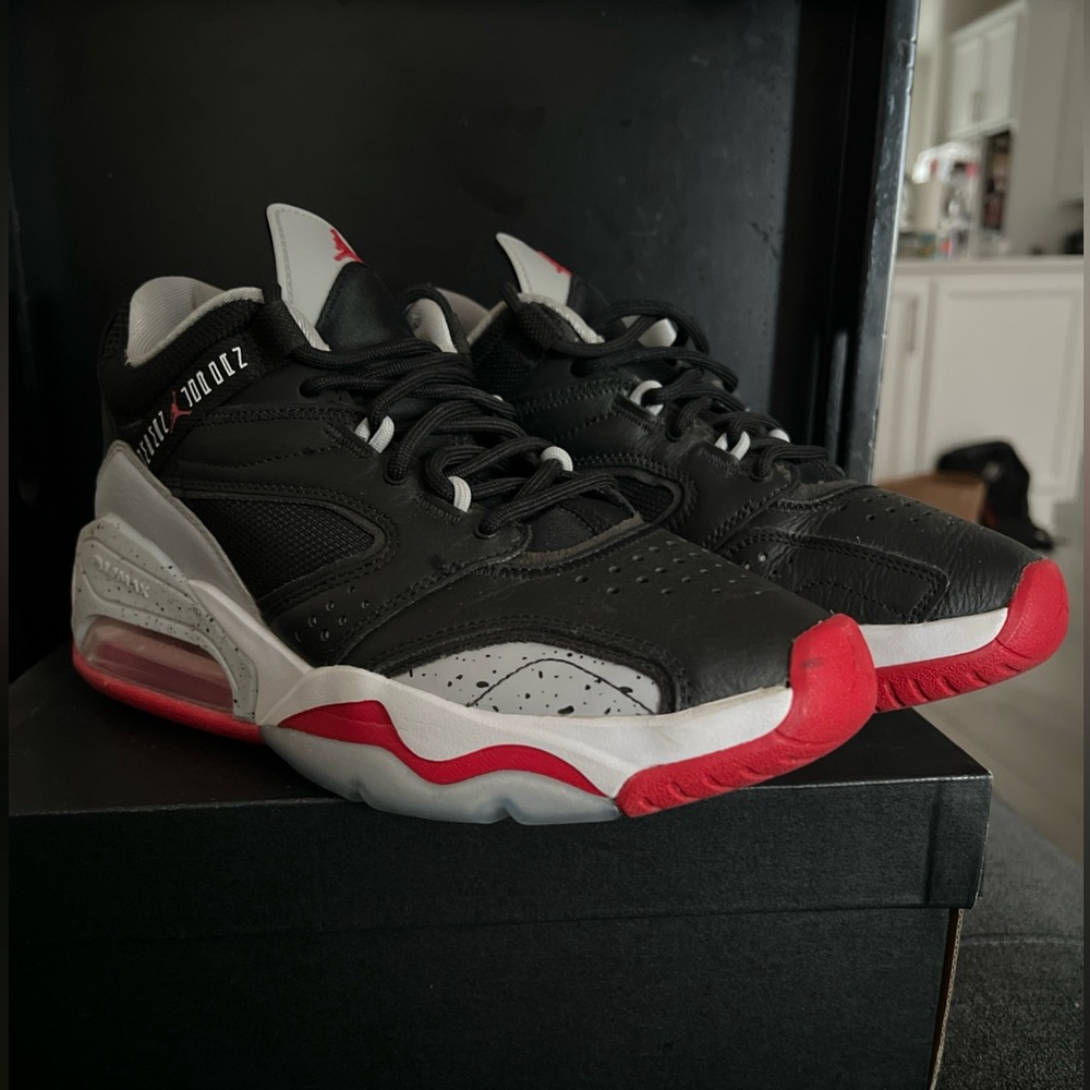 Nike Men's Jordan Point Lane Black/University Red Wolf Grey Size 7.5 CZ4166-060